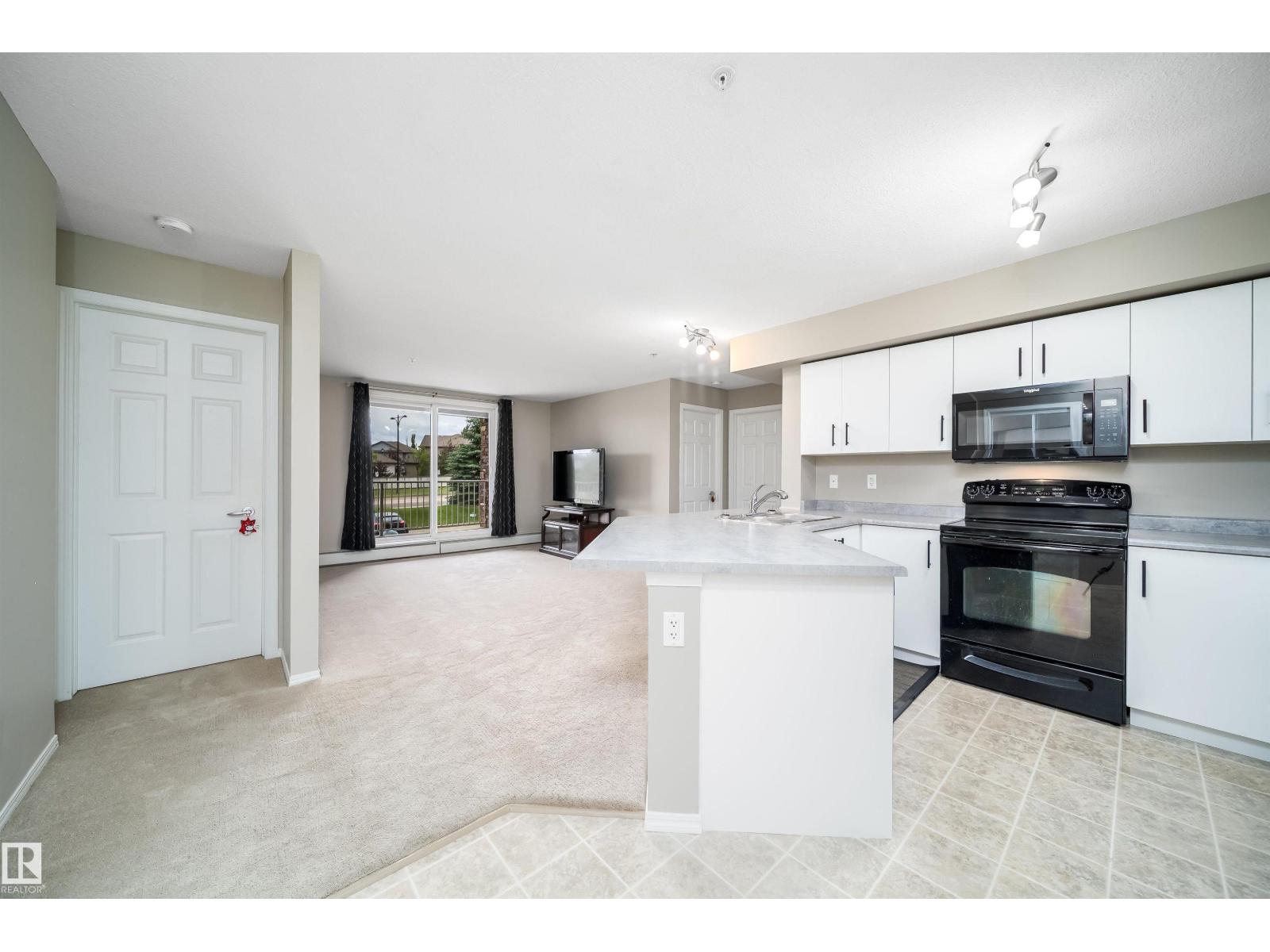 #212 40 SUMMERWOOD BV - 6
