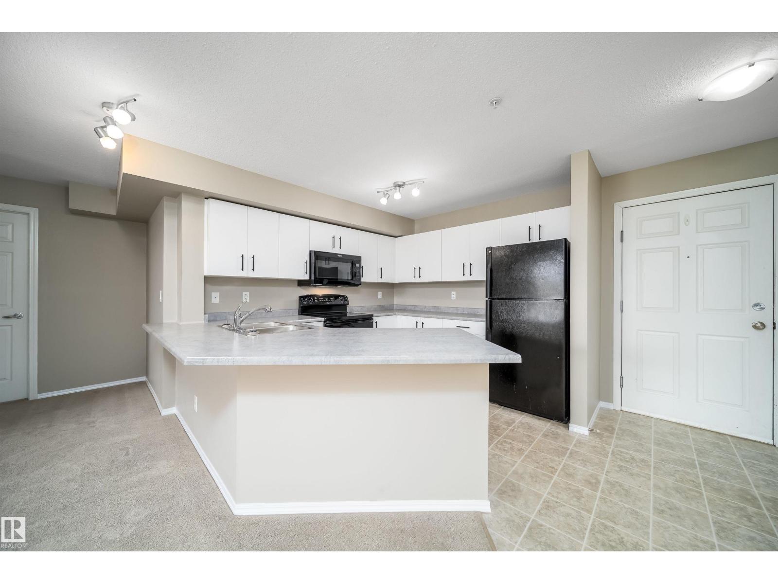 #212 40 SUMMERWOOD BV - 8
