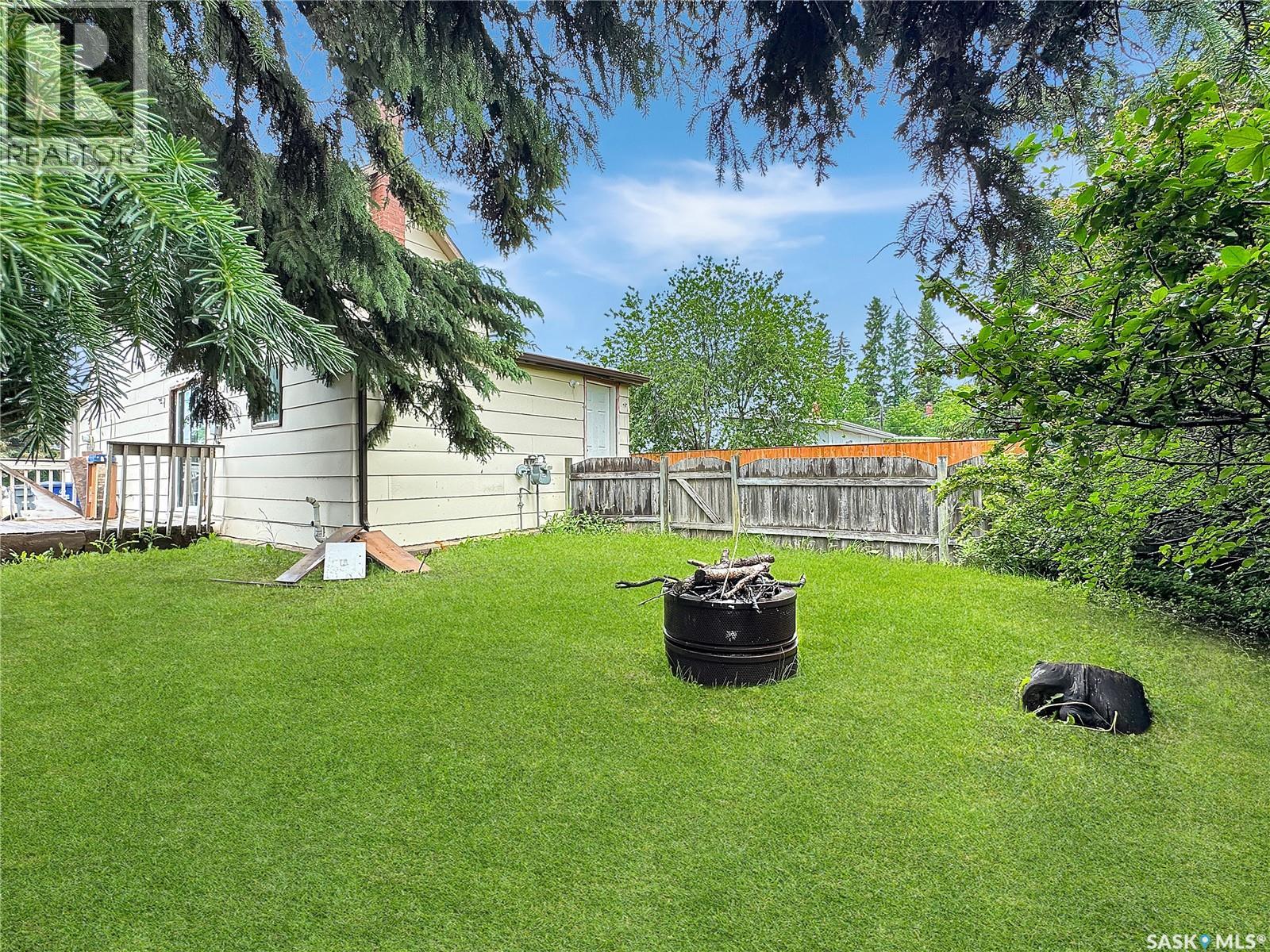 312 2nd STREET W - 13