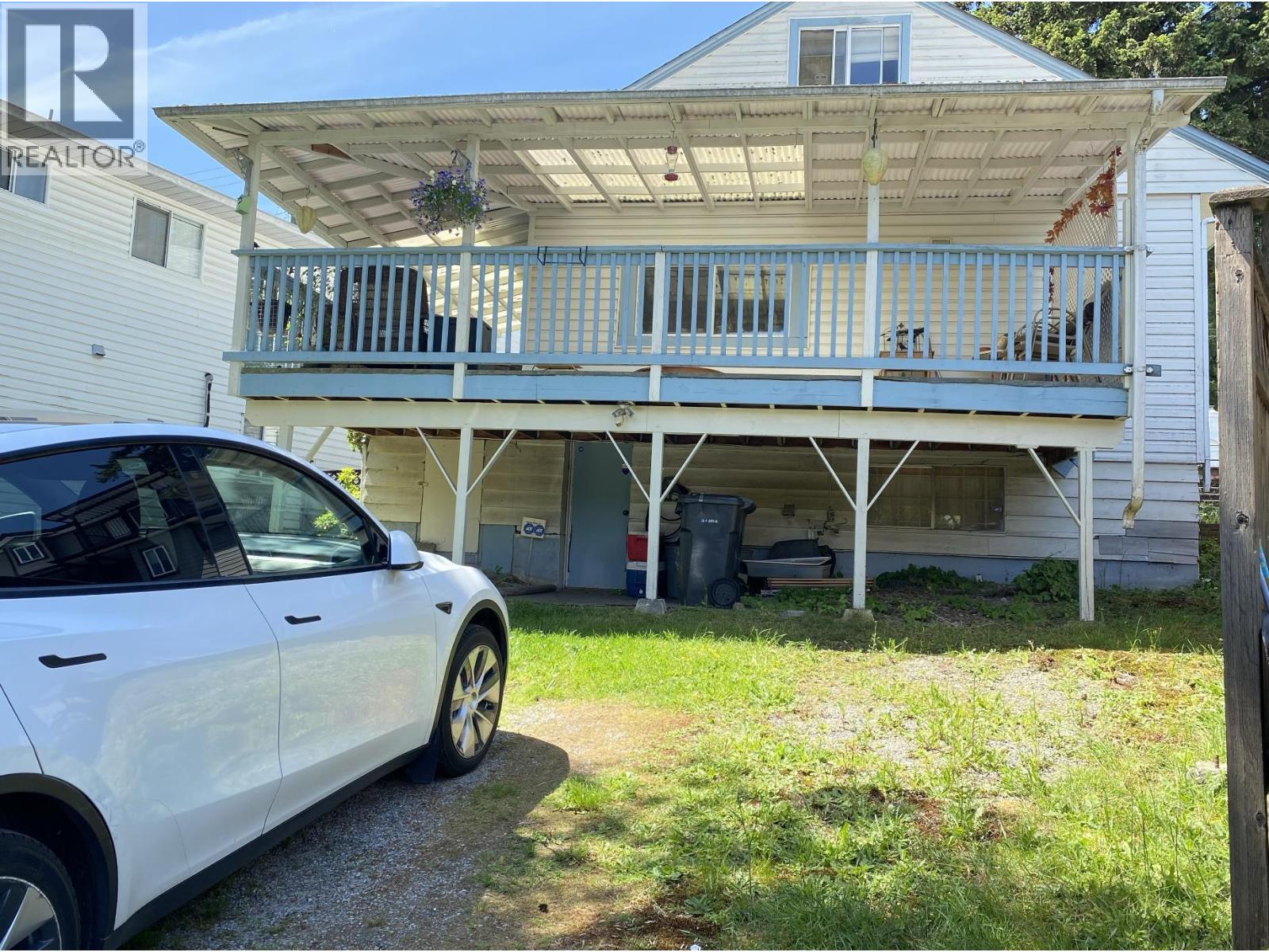 1955 PITT RIVER ROAD, Port Coquitlam
