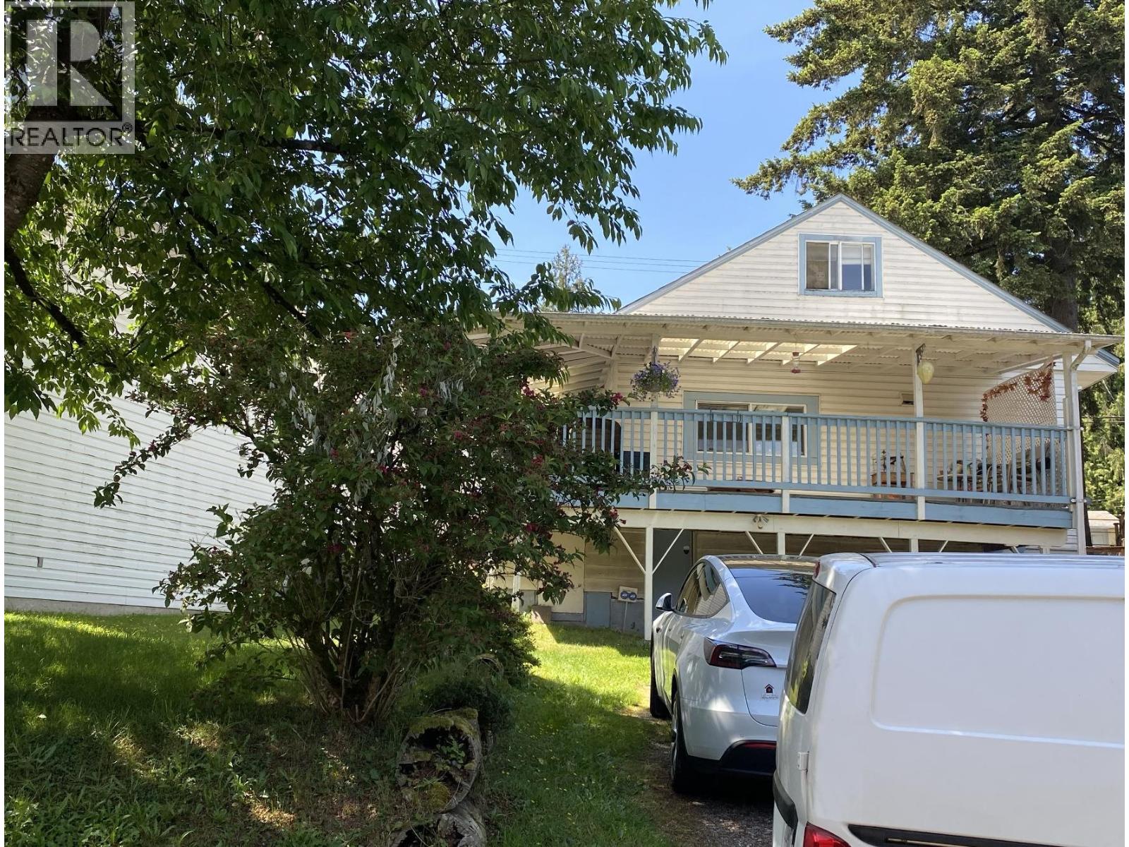 1955 PITT RIVER ROAD, Port Coquitlam