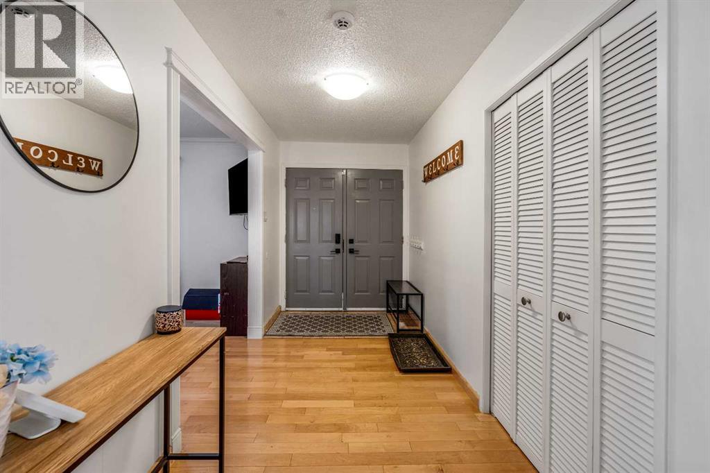 645 21 Street - 4