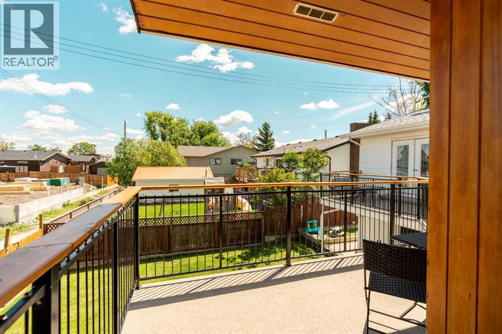 645 21 Street - Image 38