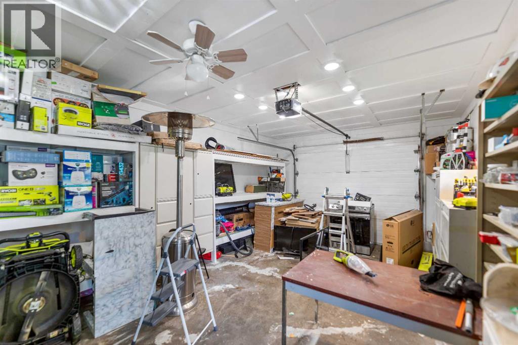 4140 Maryvale Drive NE - 38