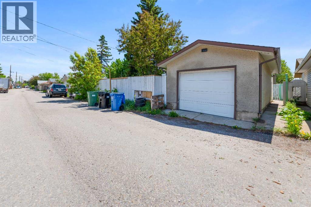 4140 Maryvale Drive NE - 6