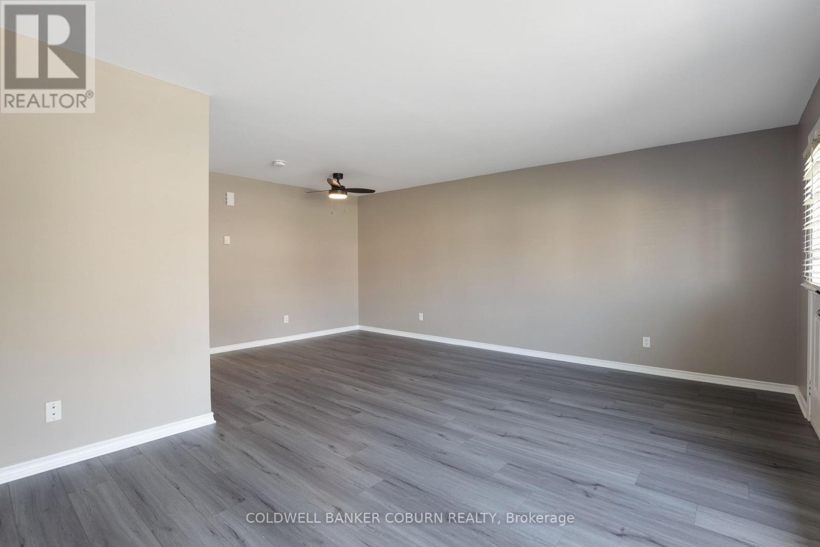 #23 23 SONNET CRESCENT S - 15