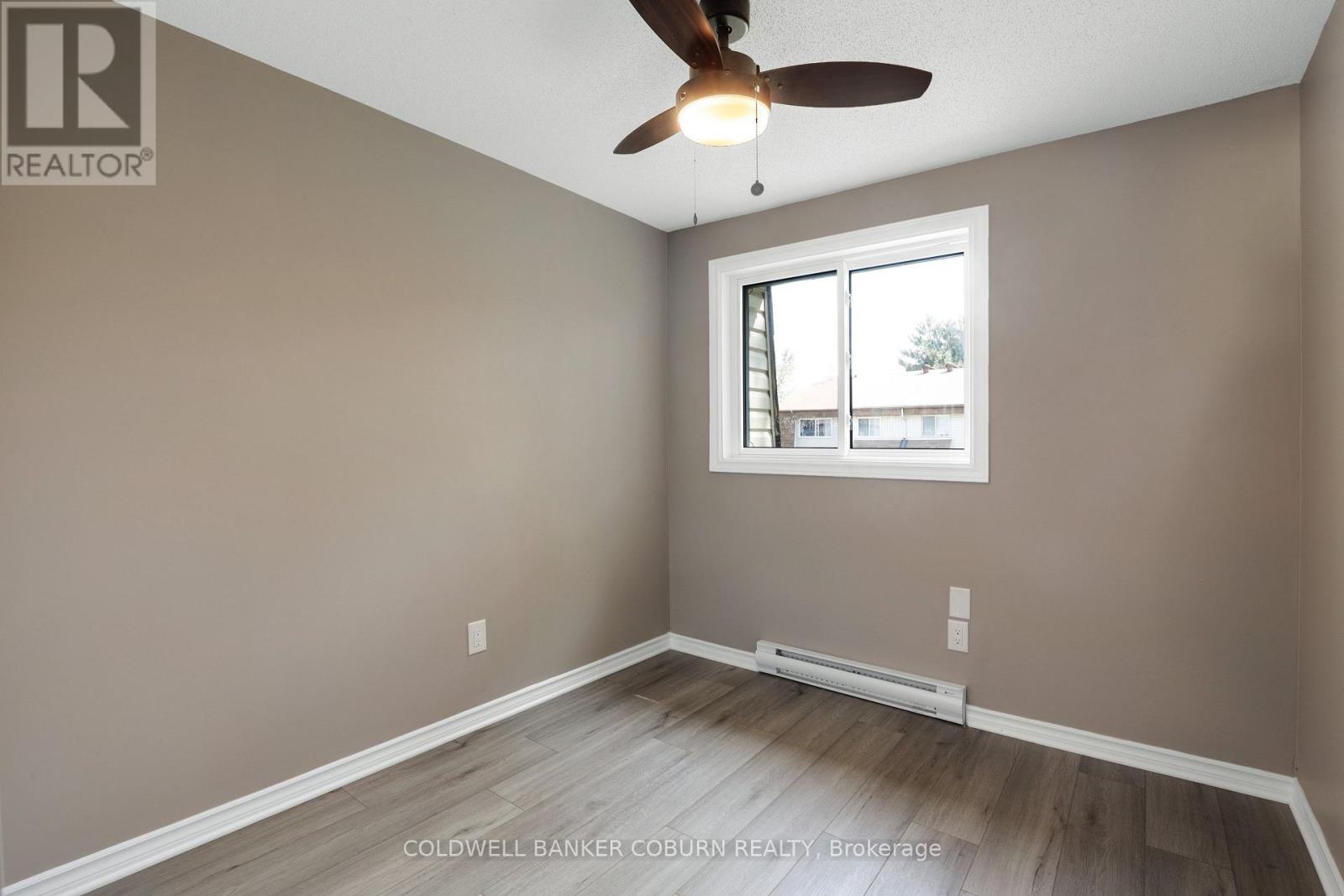 #23 23 SONNET CRESCENT S - 20