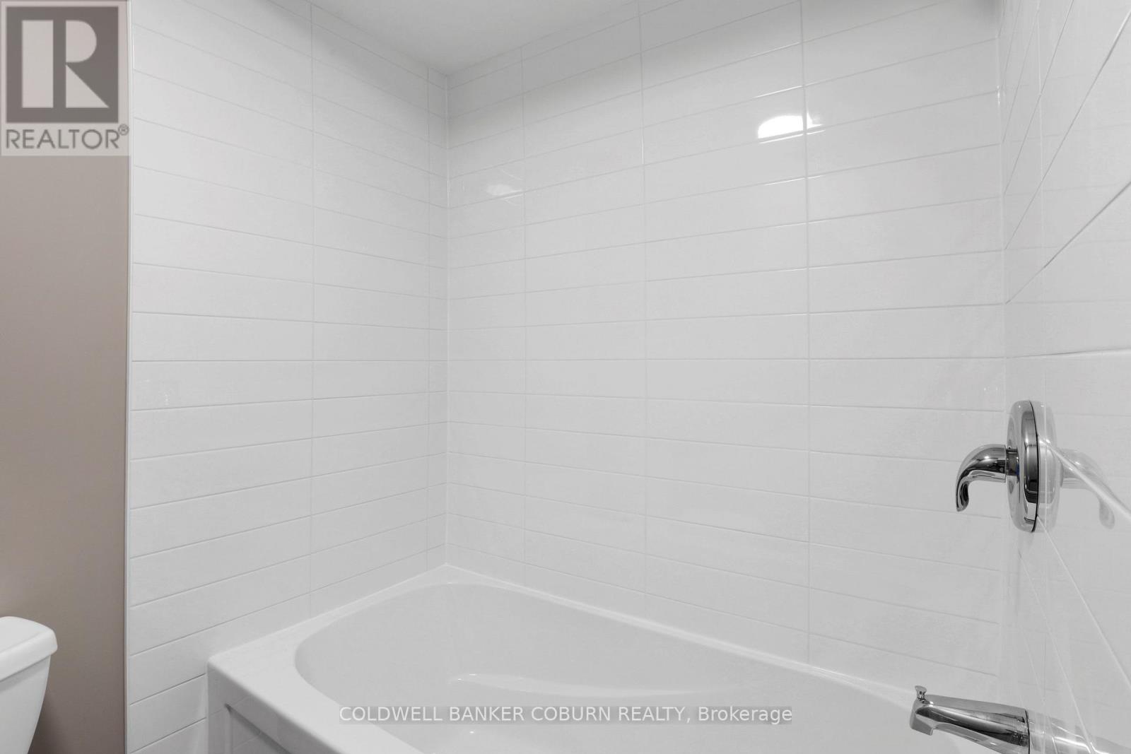 #23 23 SONNET CRESCENT S - 22