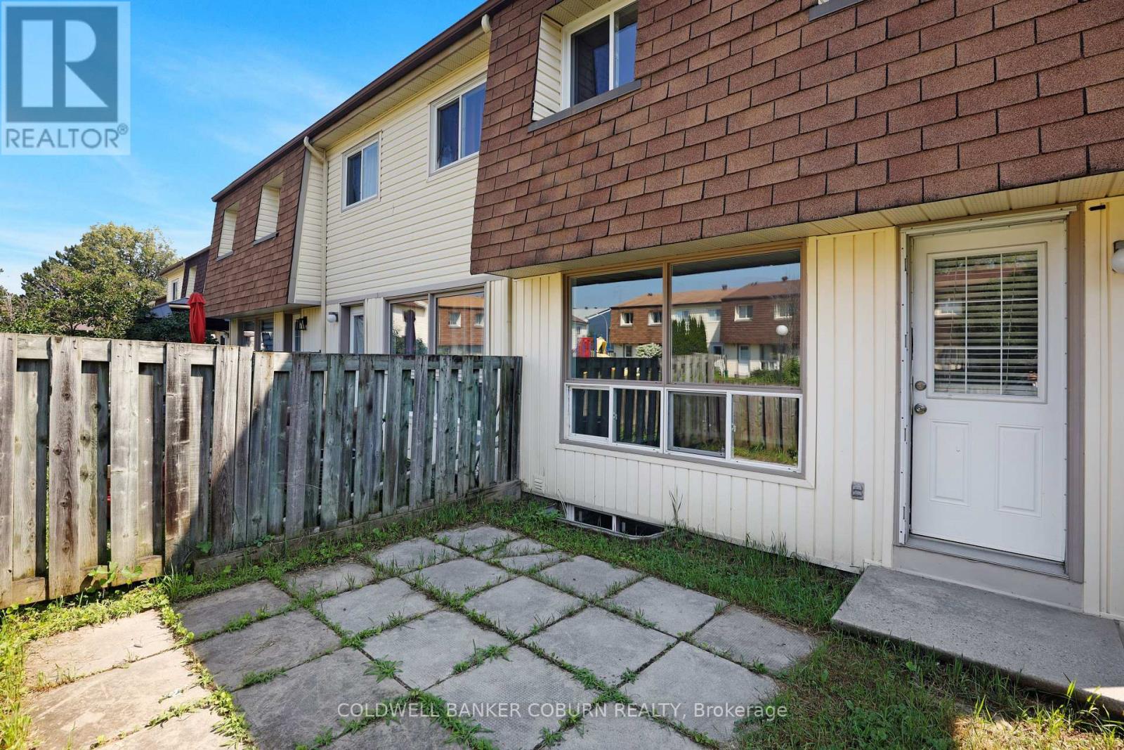 #23 23 SONNET CRESCENT S - 26