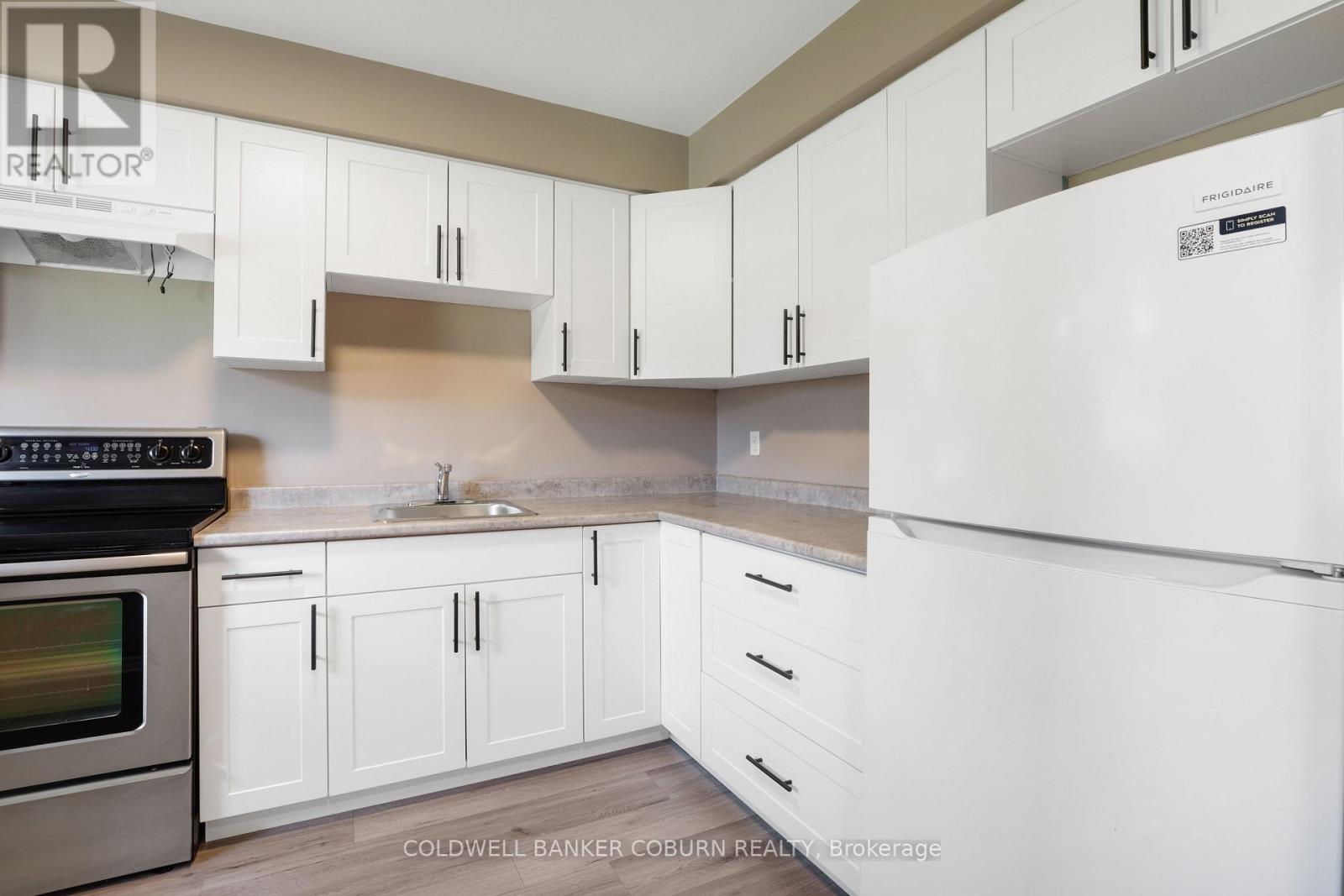 #23 23 SONNET CRESCENT S - 8