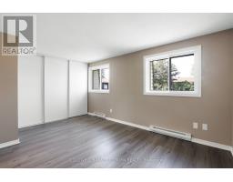 23 - 23 Sonnet Crescent S, Ottawa, ON K2H8W8 Photo 18