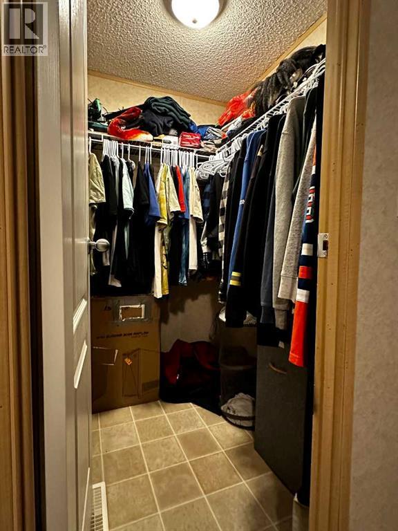 625 Carley Close — photo 27