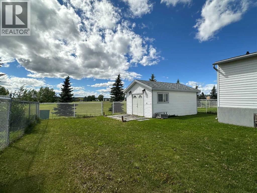 625 Carley Close — photo 38