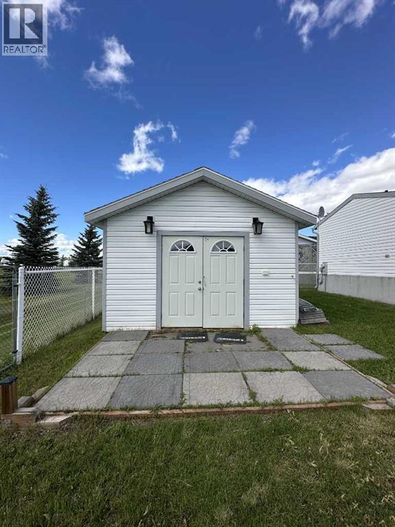 625 Carley Close — photo 40