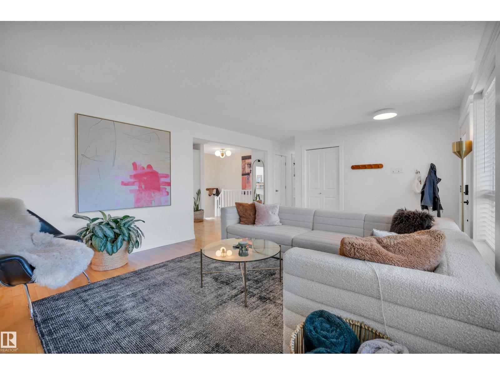 9015 148 ST NW - 20