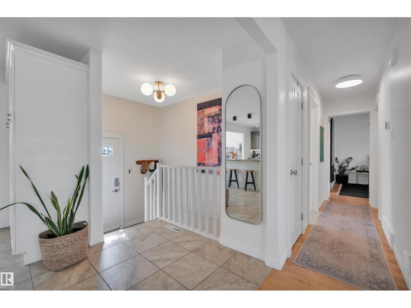 9015 148 ST NW - 27