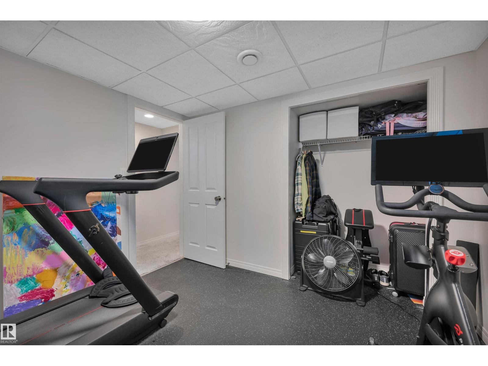 9015 148 ST NW - 38
