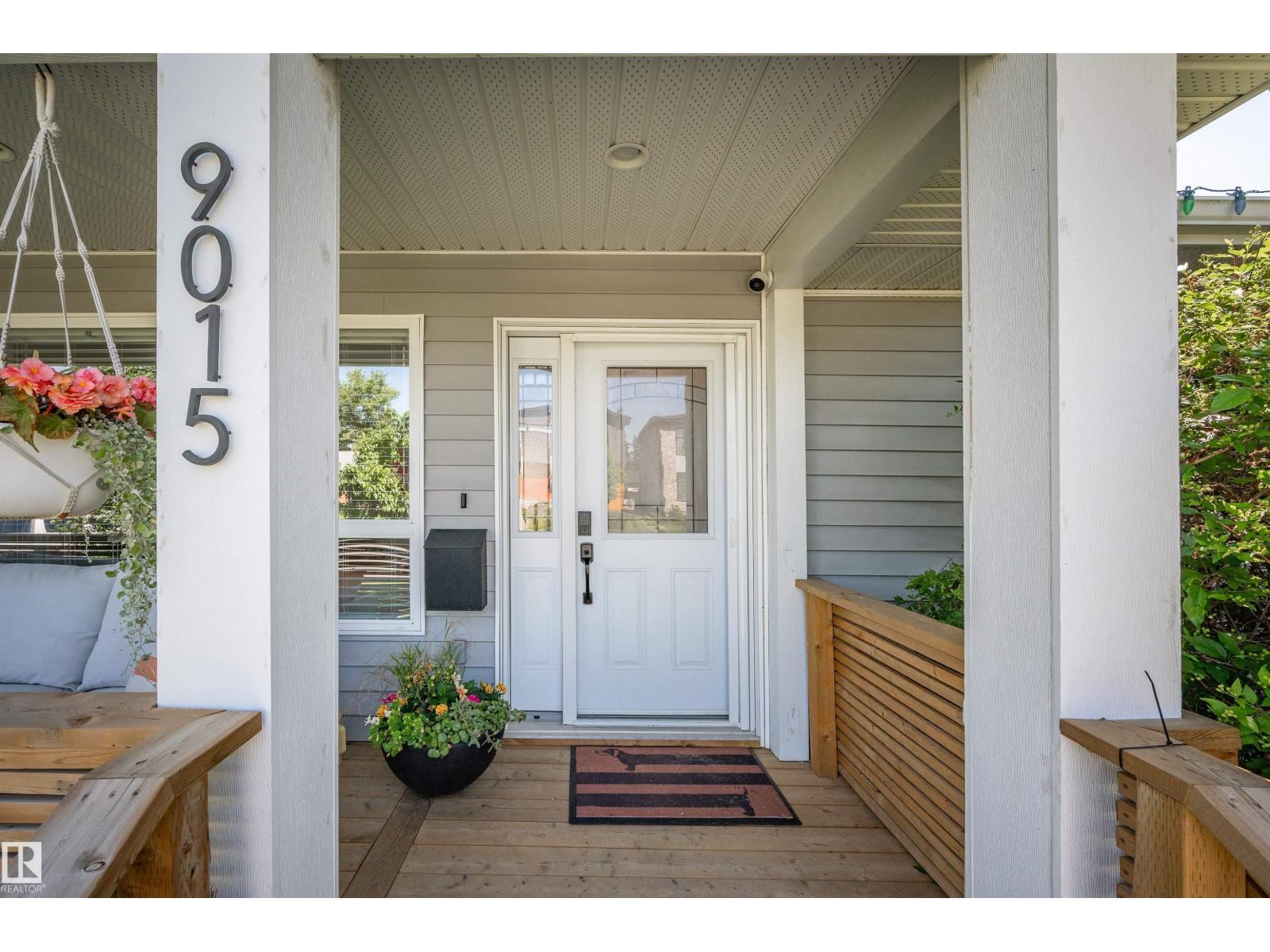 9015 148 ST NW - 15