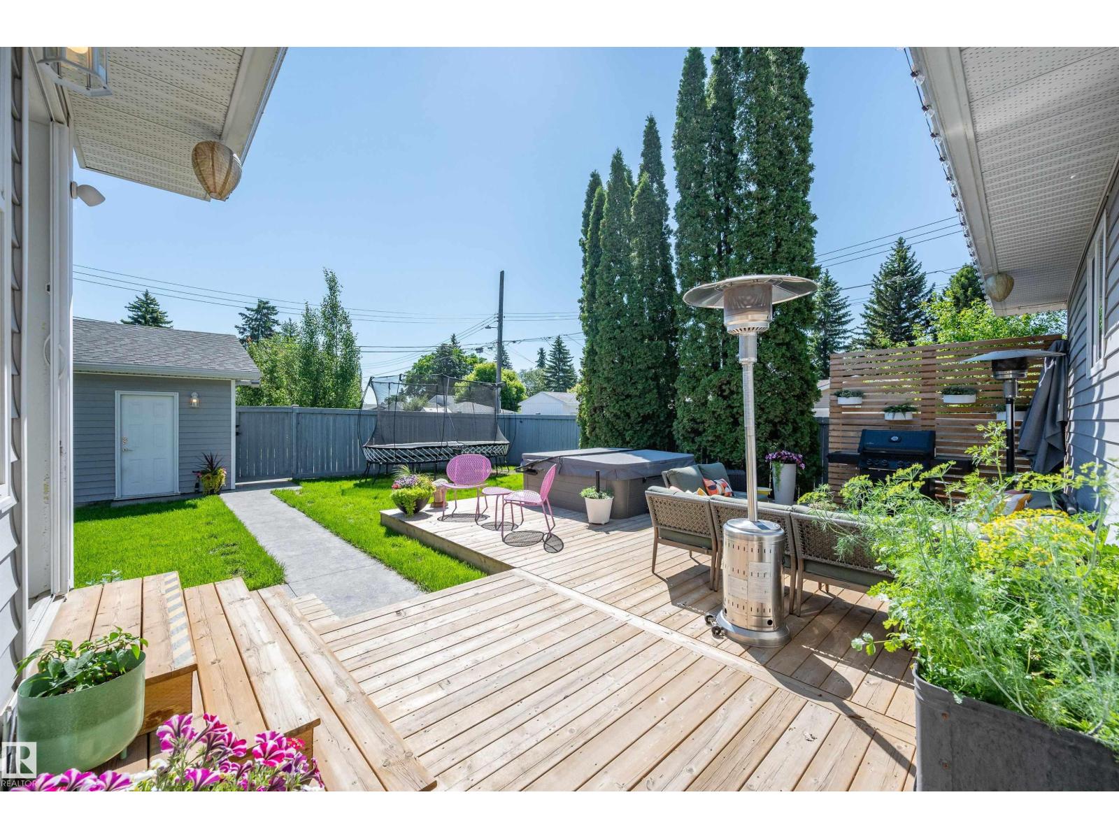 9015 148 ST NW - 55