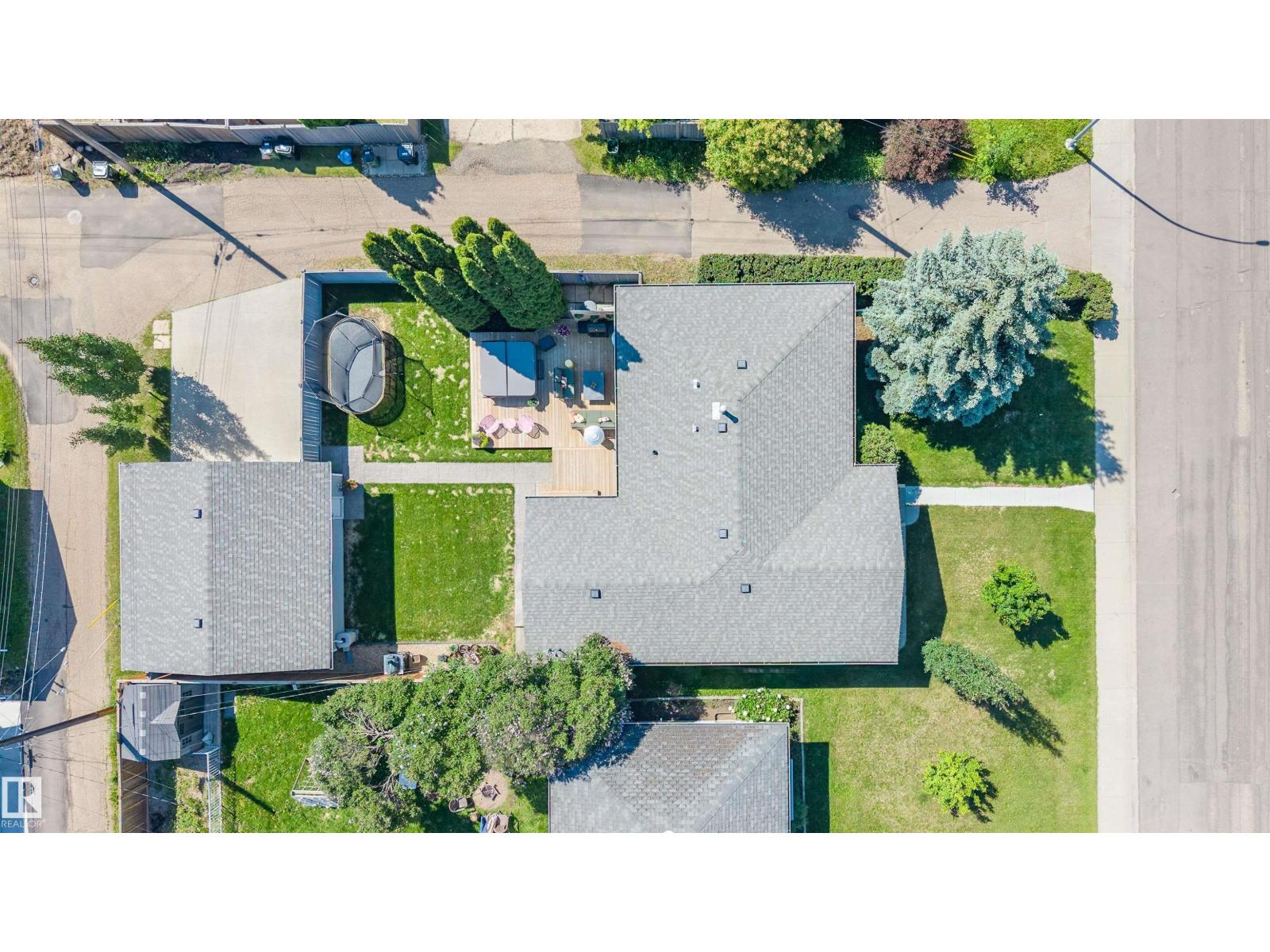9015 148 ST NW - 57