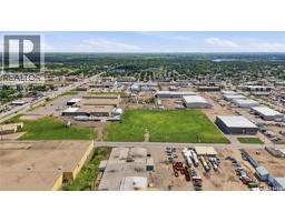 625 10th Avenue E, Regina, SK S4N6G7 Photo 9