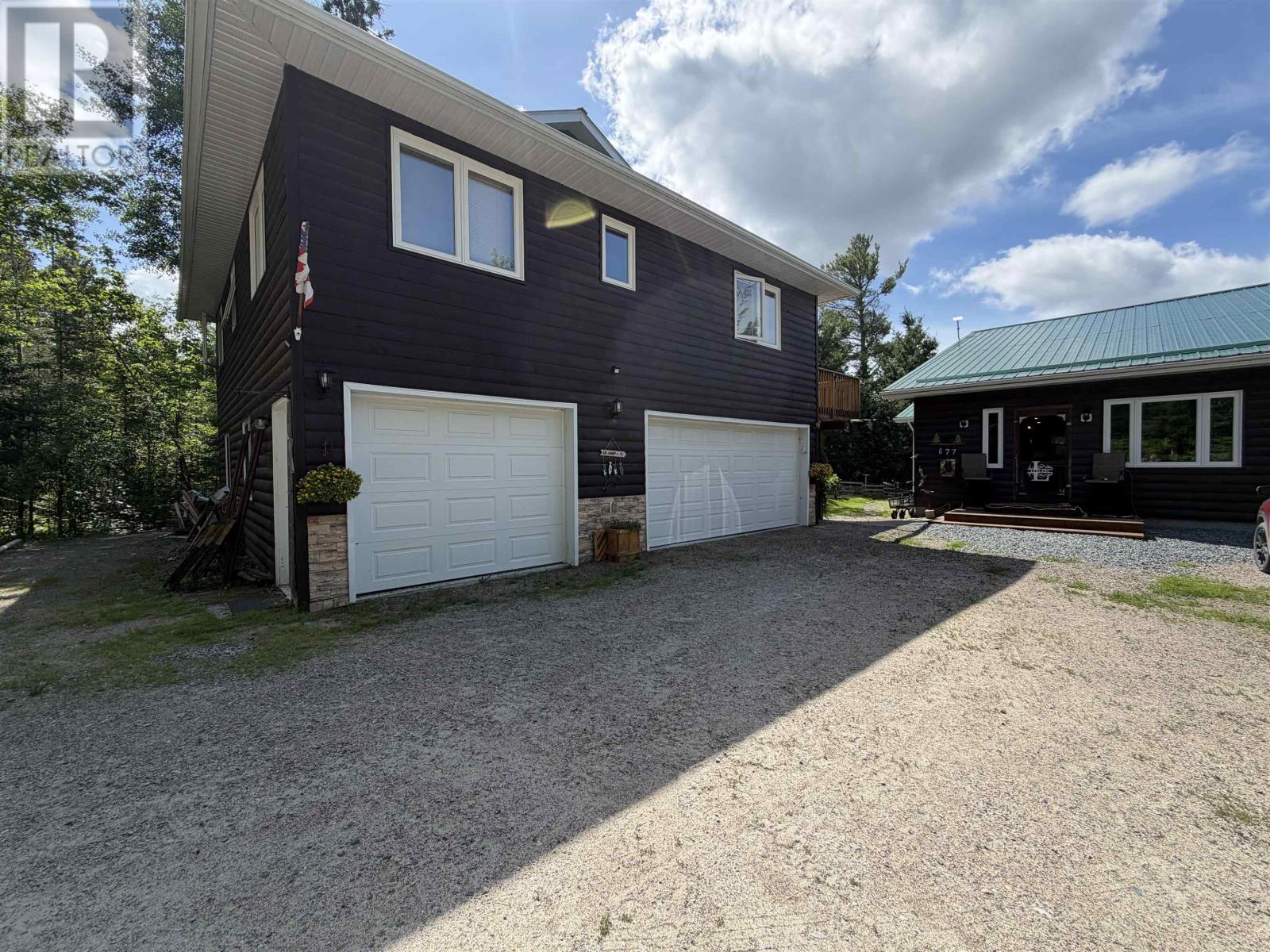 677 Old Station RD - 27
