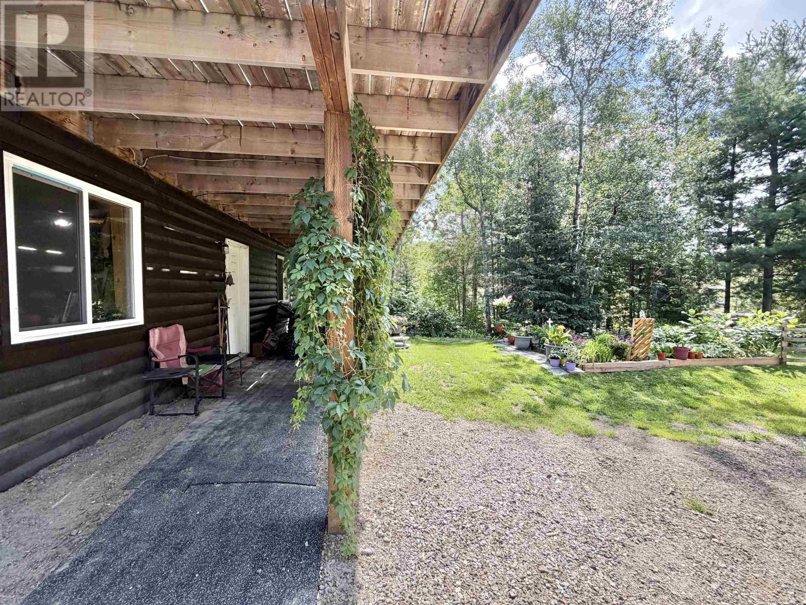 677 Old Station RD - 40