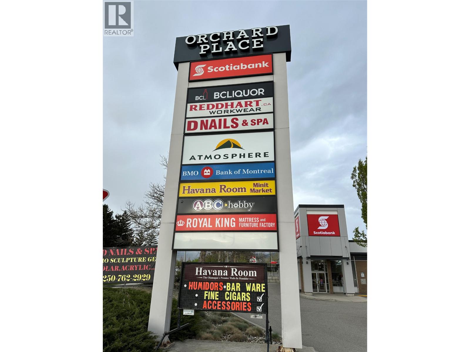 107 1835 Dilworth Drive, Kelowna