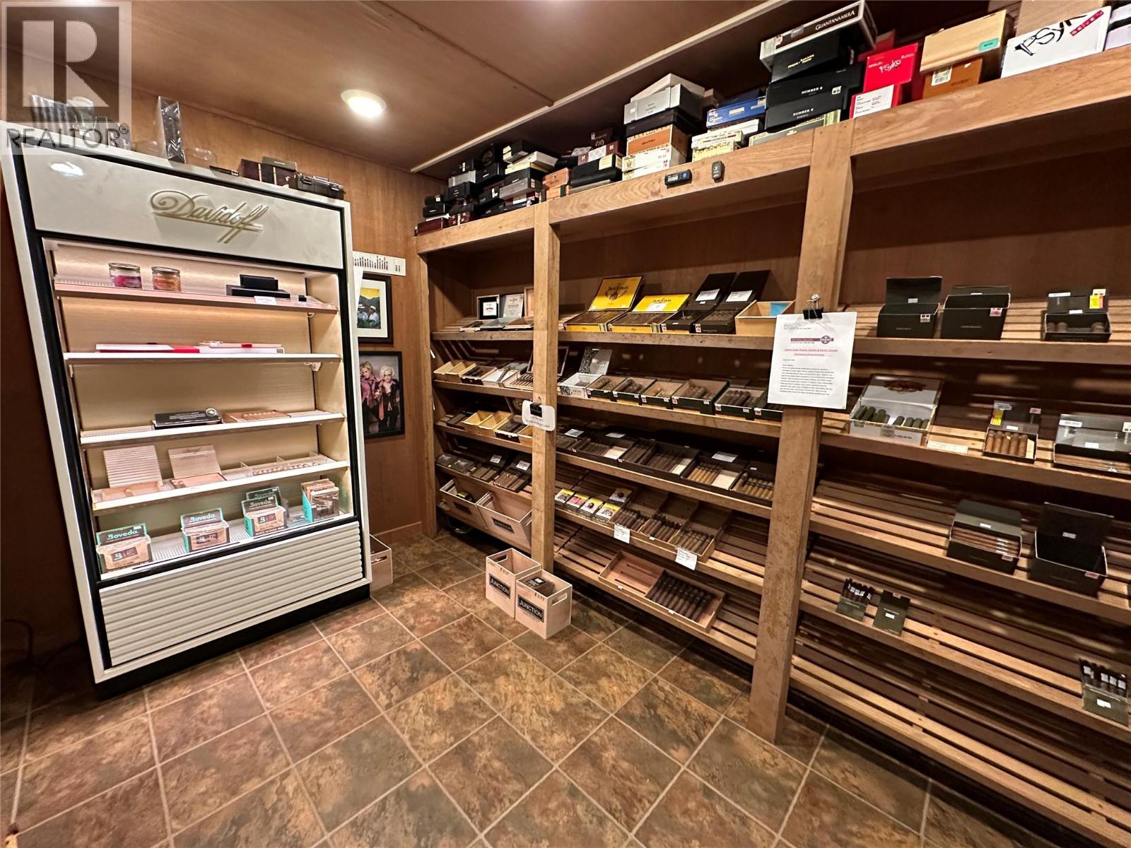 107 1835 Dilworth Drive, Kelowna