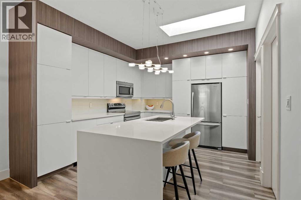 #2 1728 36 Avenue SW - 10