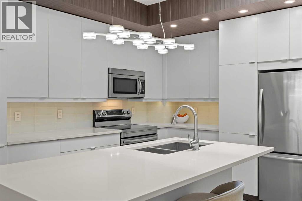 #2 1728 36 Avenue SW - 14