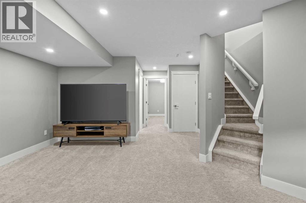 #2 1728 36 Avenue SW - 29