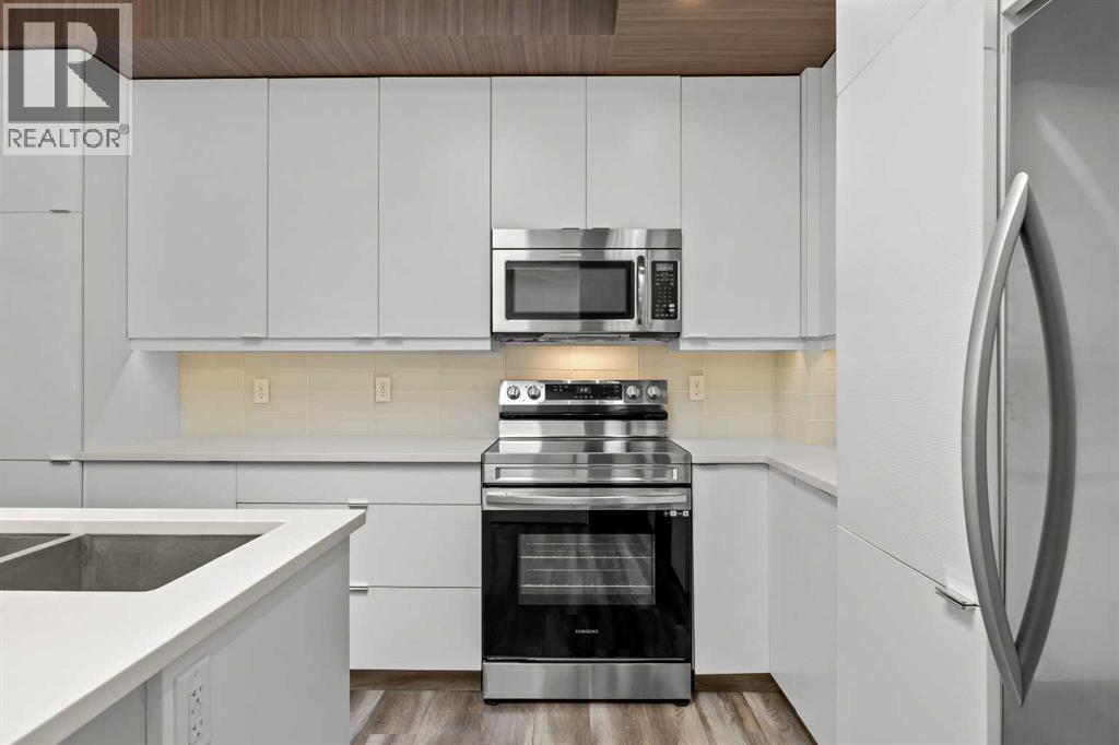 #2 1728 36 Avenue SW - 13
