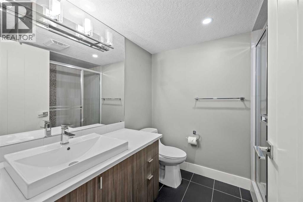 #2 1728 36 Avenue SW - 31