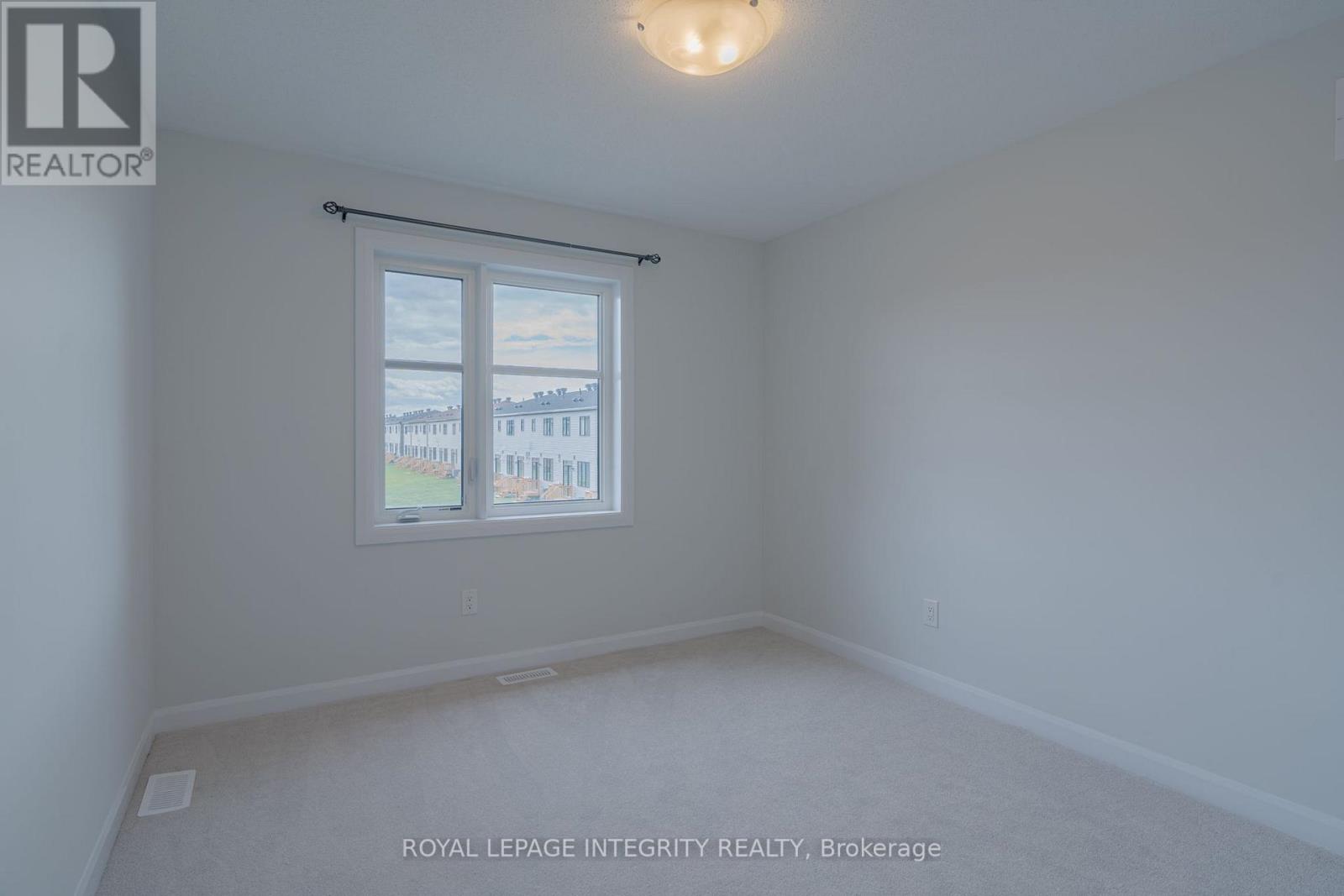 3 Bed, 4 Bath House for Rent in Ottawa – 409 SILICON WAY, Ottawa – MLS# X13553730 - Image 23