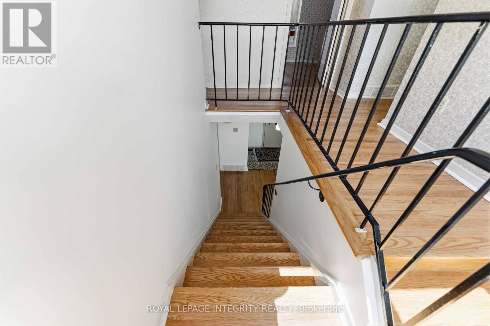 4 Bed, 3 Bath House for Rent in Ottawa – 1842 PLAYFAIR DRIVE, Ottawa – MLS# X13553736 - Image 16