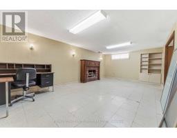 1842 Playfair Drive, Ottawa, ON K1H5S1 Photo 27
