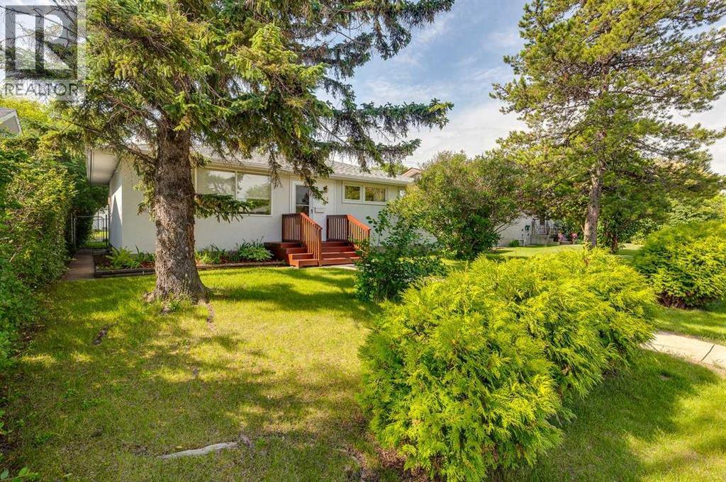5958 West Park Crescent Crescent N - 2