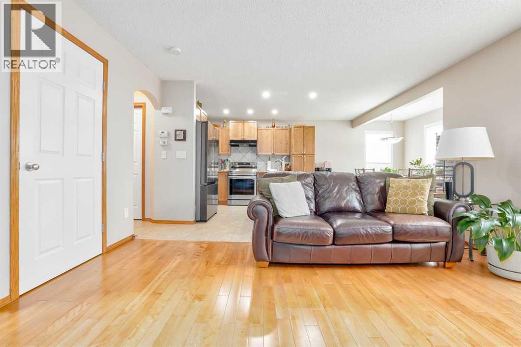 42 Royal Birch Landing NW - 6