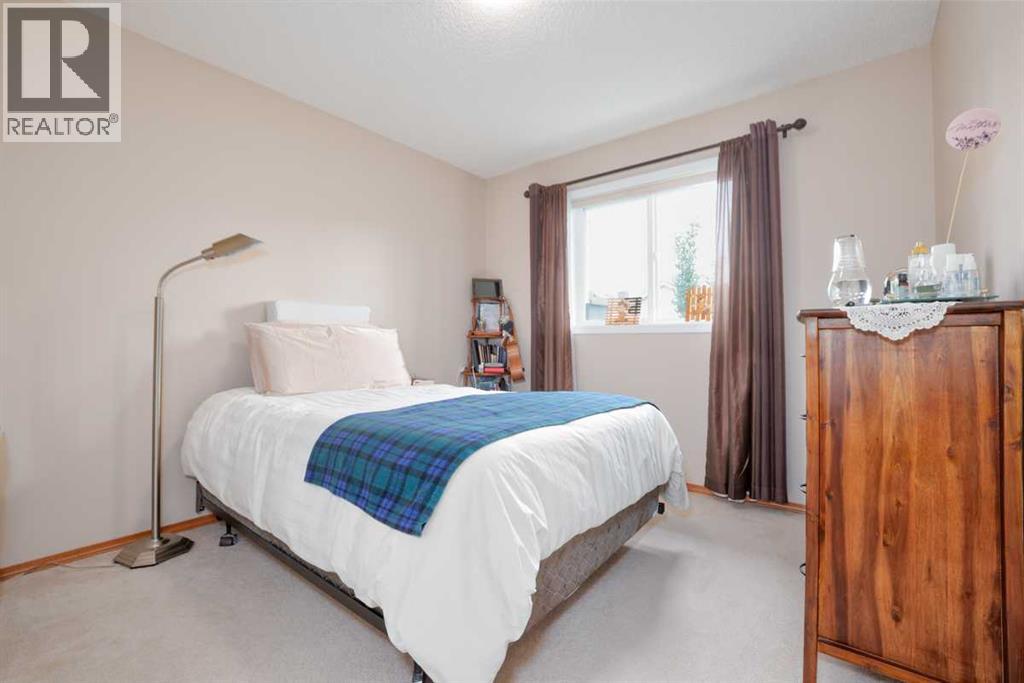 42 Royal Birch Landing NW - 22