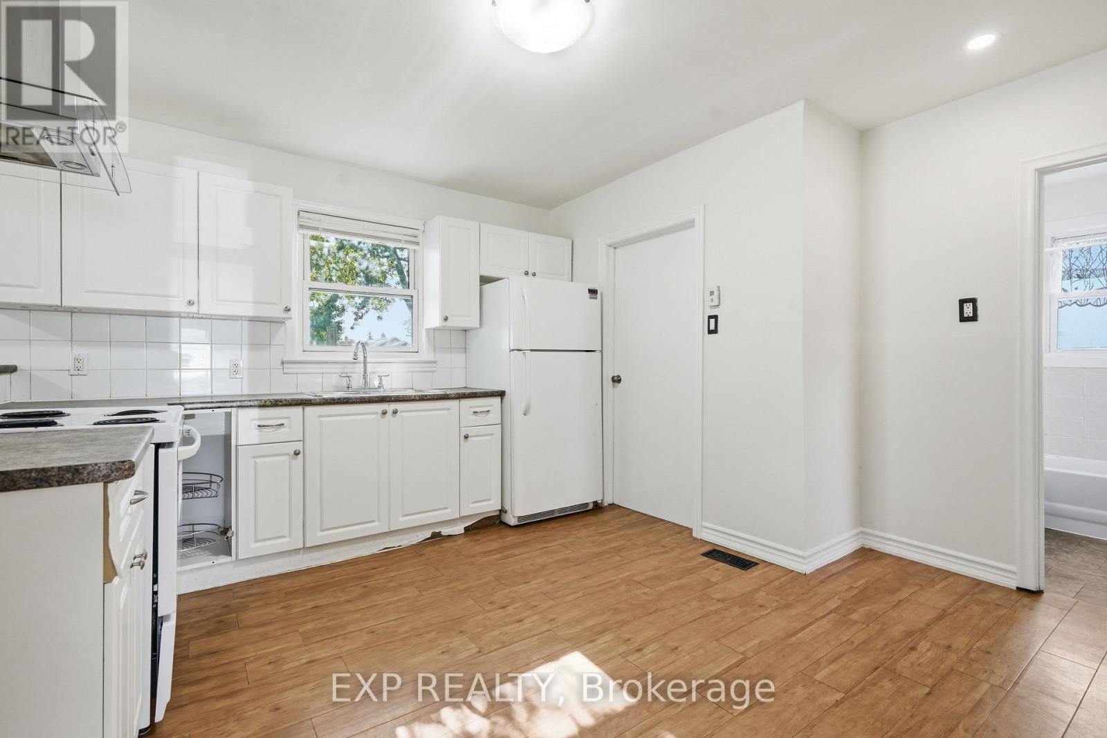 29 ROCKWOOD AVENUE - 11