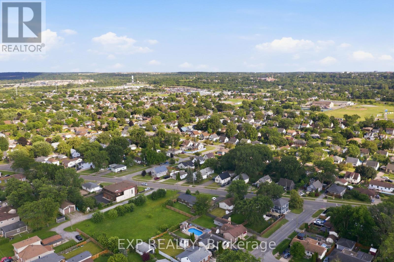 29 ROCKWOOD AVENUE - 28