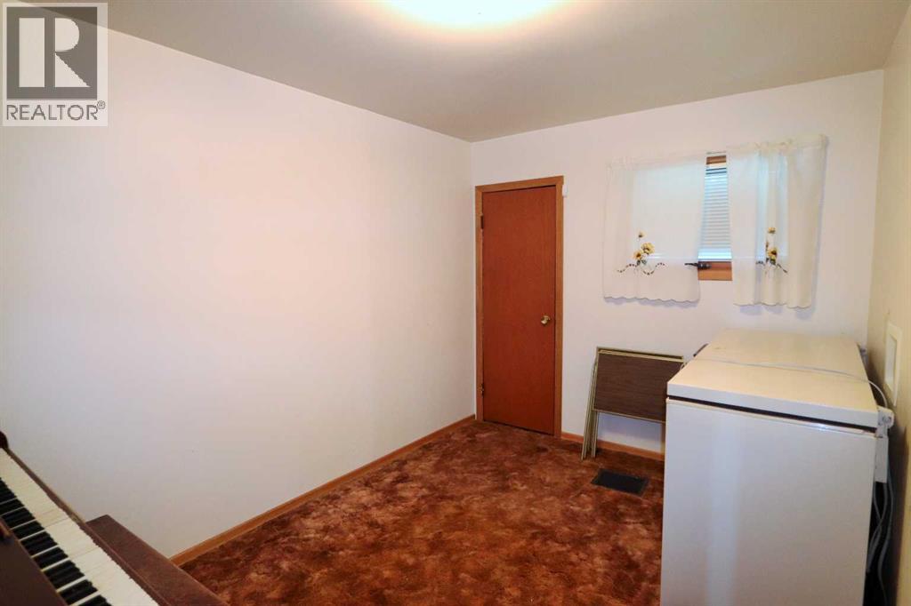 430006 Range Road 232 - 12