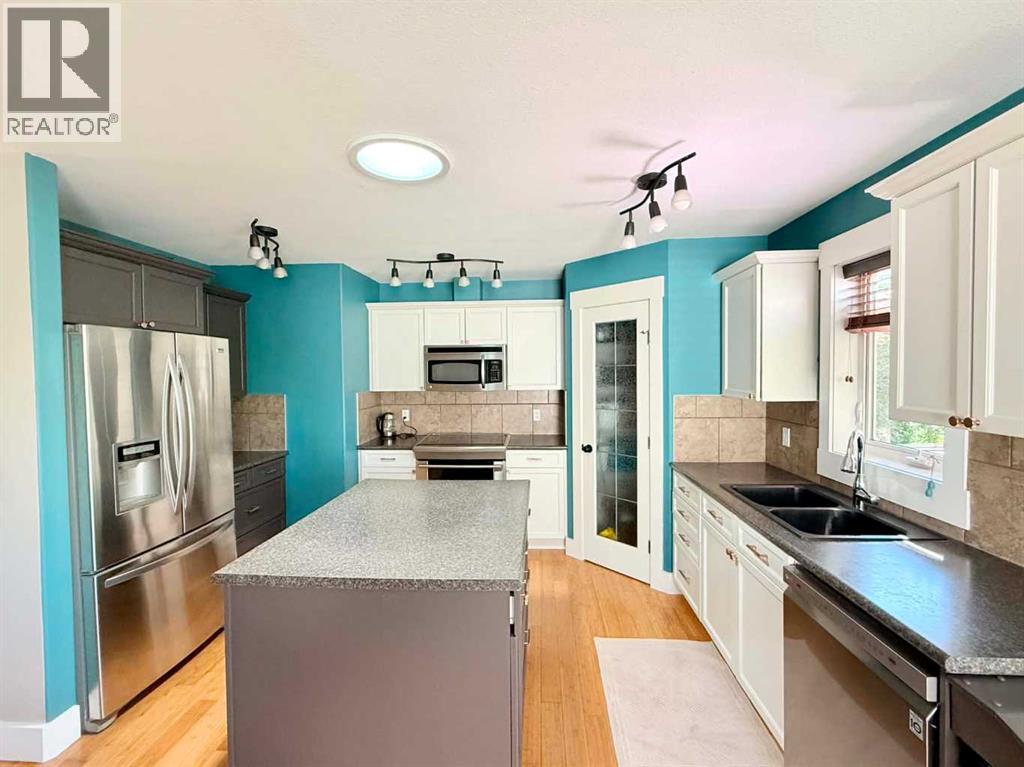 1220 21 Street - 8