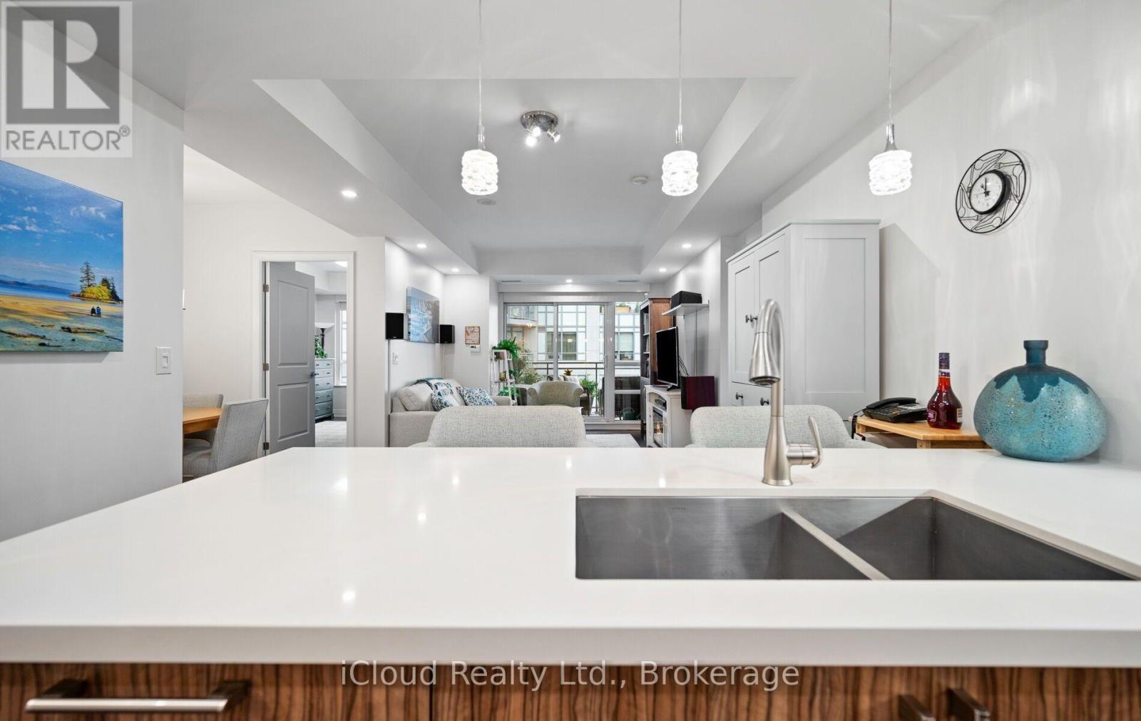 #625 3500 LAKESHORE ROAD W - 12