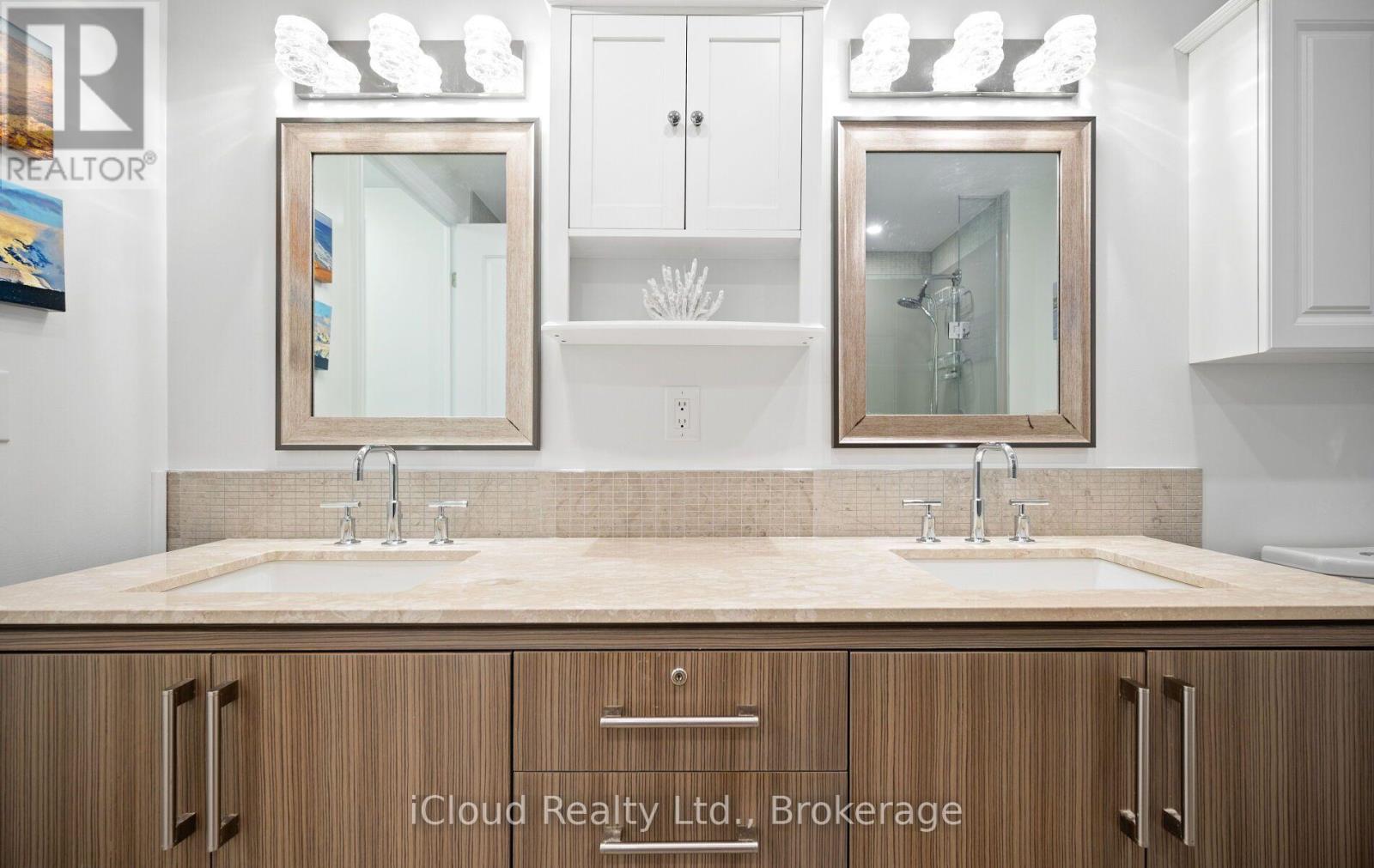 #625 3500 LAKESHORE ROAD W - 18