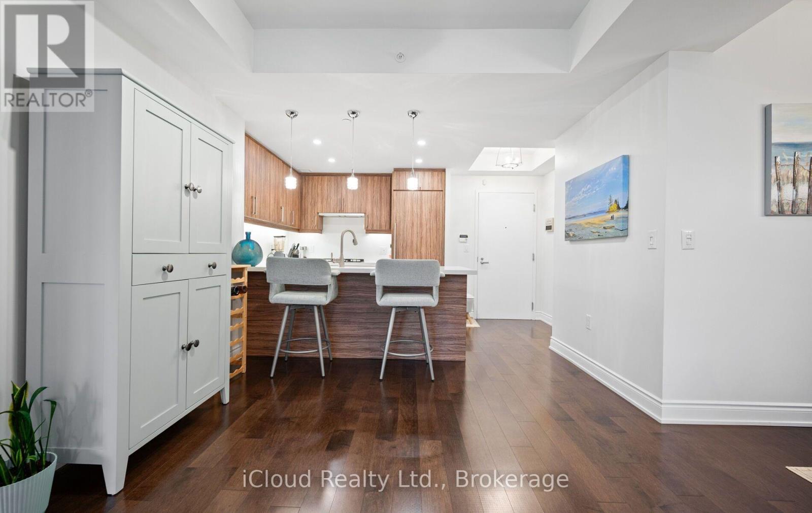 #625 3500 LAKESHORE ROAD W - 9