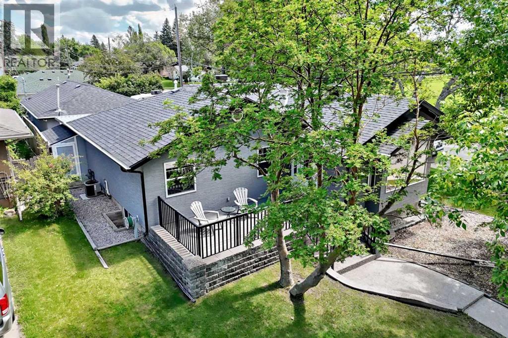 2024 Chicoutimi Drive NW - 41