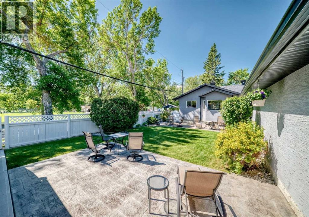 2024 Chicoutimi Drive NW - 28