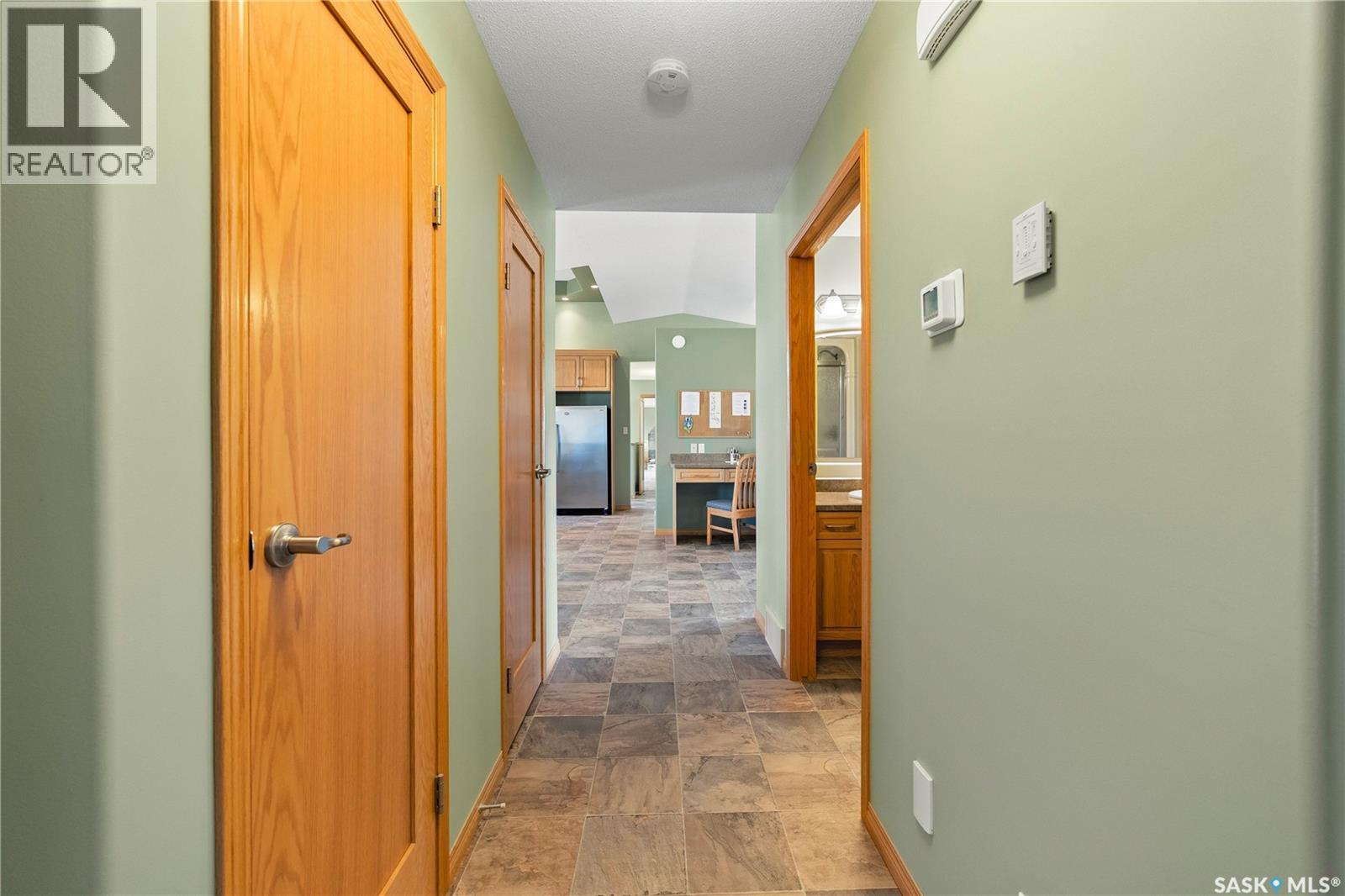 400 Lakeshore DRIVE - 46